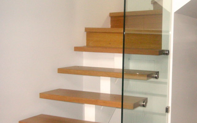 Frameless Glass Balustrade by Dynamic Glass Melbourne